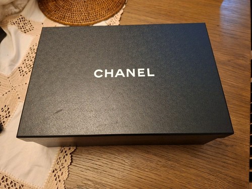 Chanel empty shoebox gift - shoebox,