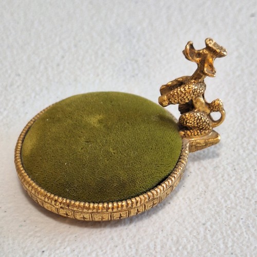 Vintage poodle dog pin - dog,
