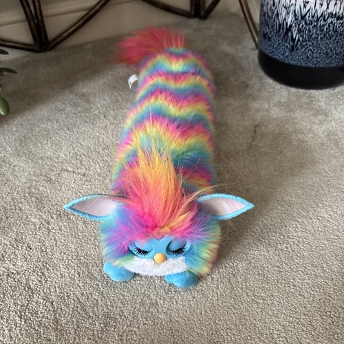Furby rainbow interactive - dj,