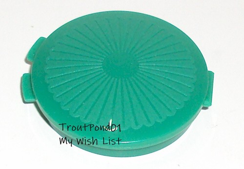 Tupperware mini clamshell - clamshell, pill