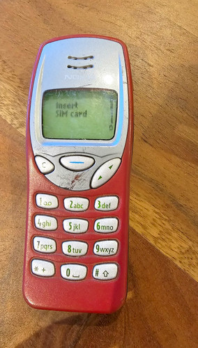 Nokia 3210 gsm 900 - nokia,
