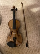 Violin With Case And Bow For Beginners And Kids Great Condition ￼