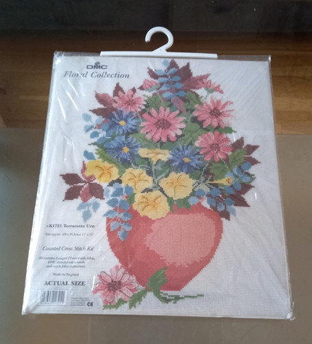 Dmc floral collection - dmc,