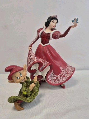 Disney showcase enesco - showcase,