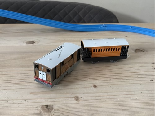 Thomas trackmaster toby - trackmaster,