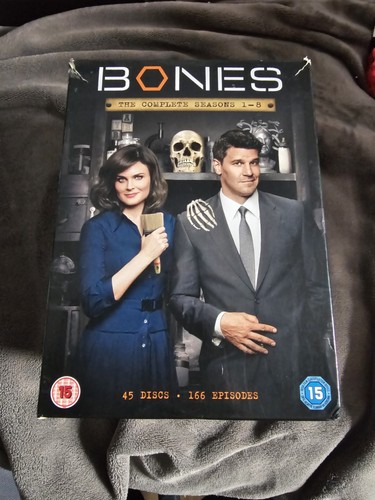 Bones series complete - 1-8,
