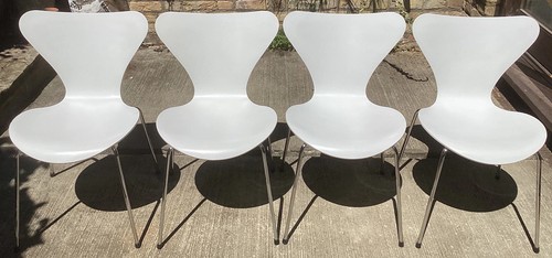 Set white series 7 - 4,