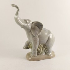 Vintage M Requena Porcelain