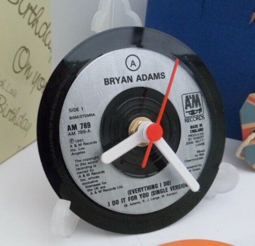 Clock upcycled vinyl record - clock,
