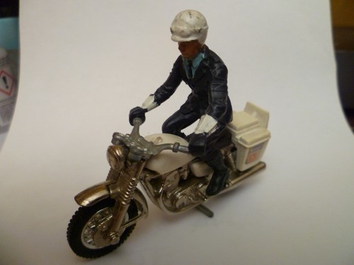 Britains deetail police - britains,