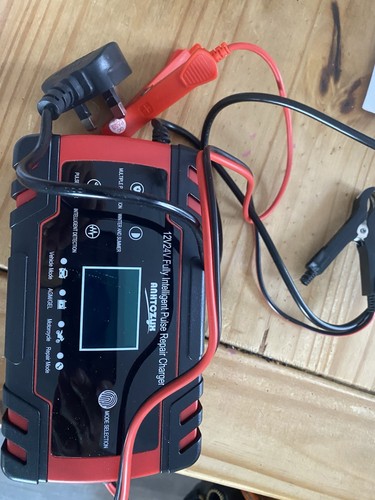 12v 6amp car battery - 12v/6amp,