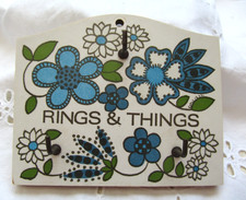 1970s Taunton Vale Wiveliscombe Somerset  Rings & Things Retro Flowers Wall Hook