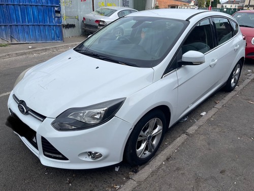 Ford focus petrol pnda - ford,