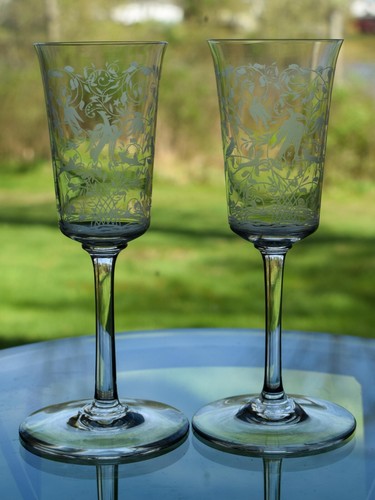 Pair baccarat champagne - of,