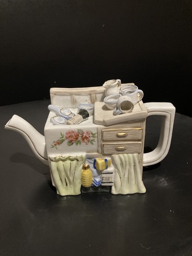 Hand decorated porcelain - hand-decorated,