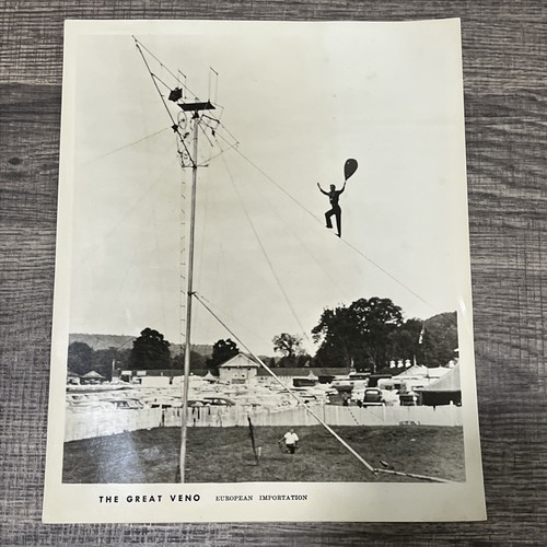 Vintage circus performers the - vintage,