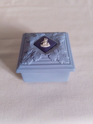 Wedgwood bicentenary tricolour - wedgwood,