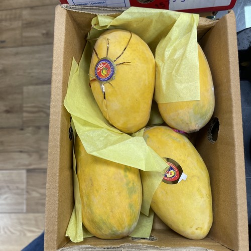 Fresh pakistani mangoes - fresh,