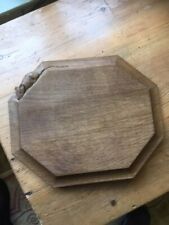 VINTAGE ROBERT MOUSEMAN THOMPSON OAK BREAD BOARD , GREAT MOUSE