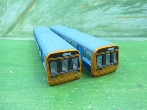 Hornby r867 class 142 - r867,