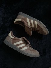 UK 10 Adidas Originals