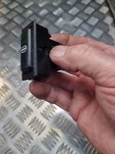 LUCAS HEATED REAR WINDOW SWITCH  39947B    1474