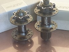 (Pair of) Shimano Deore XT FH-M756 Disc Hubs Front + Rear 6 bolt QR 6 Bolt NEW