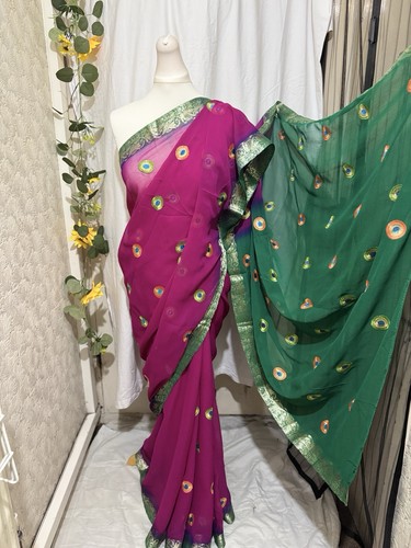 Women green and magenta - green,