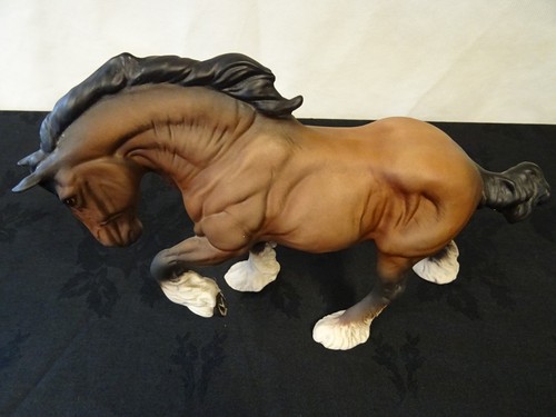 Beswick spirit earth - beswick, large