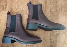 M&S Leather Chelsea Chisel Toe Ankle Boots UK 4