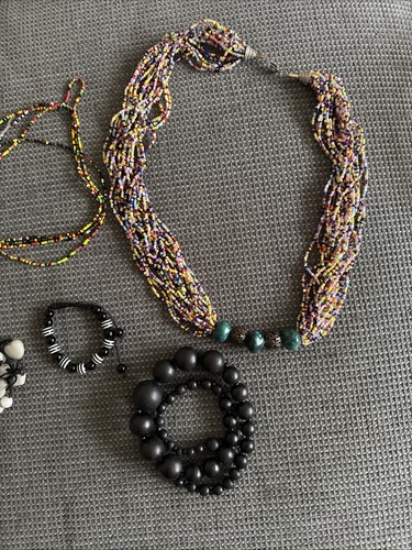 Costume jewellery beaded - jewellery,