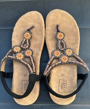 New Deichman Beaded Womens Orange & Black Toe Thong Sandal EU Size 39