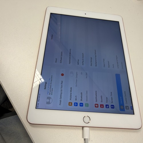 Apple ipad 6th generation - ipad,