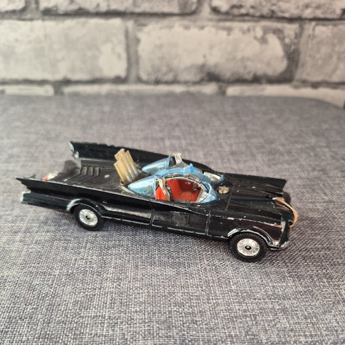 Vintage batmobile 267 corgi - vintage,