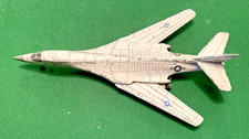 Vintage us USAAF B-1 Ertl Jet