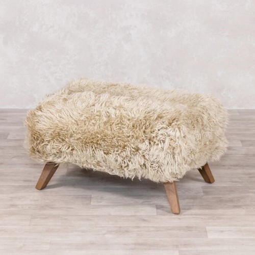 Sheepskin footstool fluffy - sheepskin,