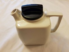 Vintage 1970's Goblin Teasmade 835C teapot in good condition