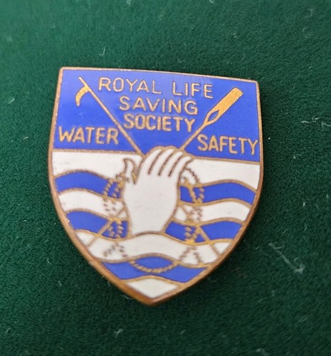 Vintage royal life - royal, saving