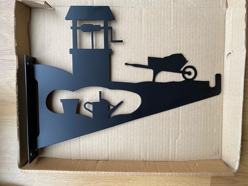 Hanging basket bracket heavy - hanging,
