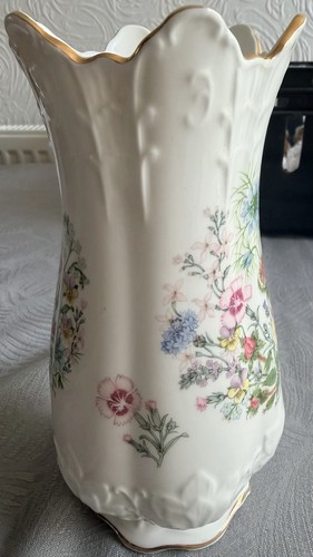 Vintage aynsley wild tudor - vintage, "wild