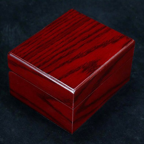 Handmade wooden watch - handmade, display