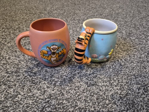 Winnie the pooh - mugs,