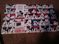 NEW Disney Mickey & MINNIE