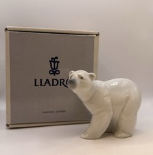 Lladro Polar Bear with