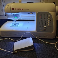 SINGER FUTURA XL 400 ELECTRONIC SEWING MACHINE OVERHAULED & SERVICED,