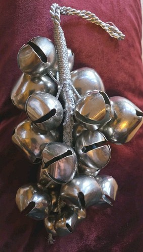 Large silver jingle bells - large,