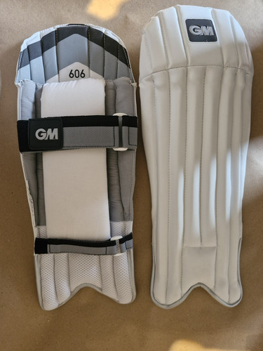 Gunn moore 606 wicket - &,