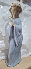 NAO By LLADRO - Praying Nun Madonna Girl 10.5" (27cm)  Very Good Condition