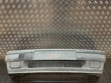 VW VOLKSWAGEN POLO MK2 2F FRONT BUMPER 867807221C 1990 -1994 (UL36)