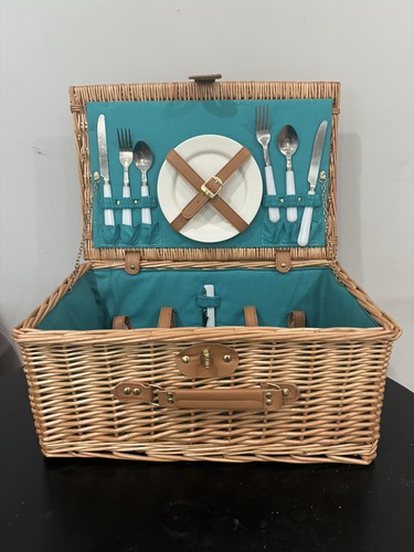 Canterbury deluxe wicker - canterbury,